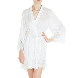 PALINDROME - White Lace Bohemian Robe Kimono